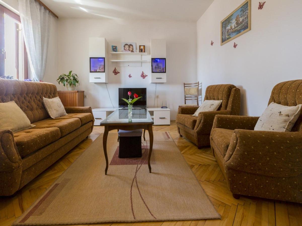 Apartments Lilin 茨里克韦尼察 外观 照片